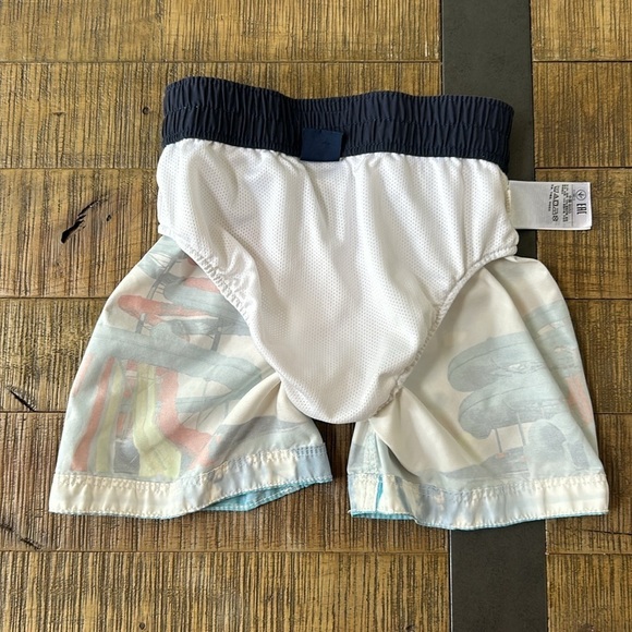 GAP Surf Shop Waterslide Elysian Blue White Red Swim Trunks, toddler size 2 - Picture 7 of 9